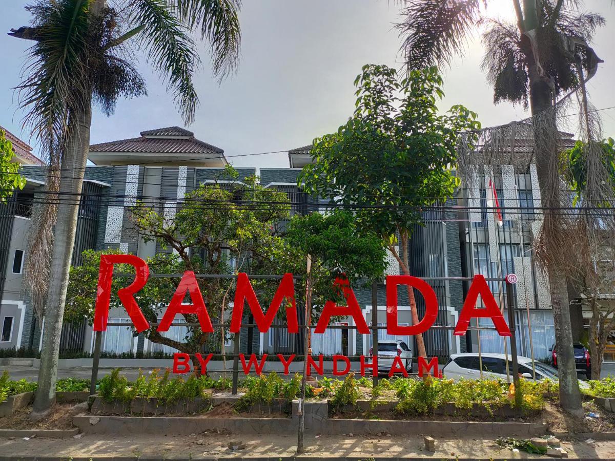 Ramada By Wyndham Yogyakarta Hotel Sleman  Ngoại thất bức ảnh