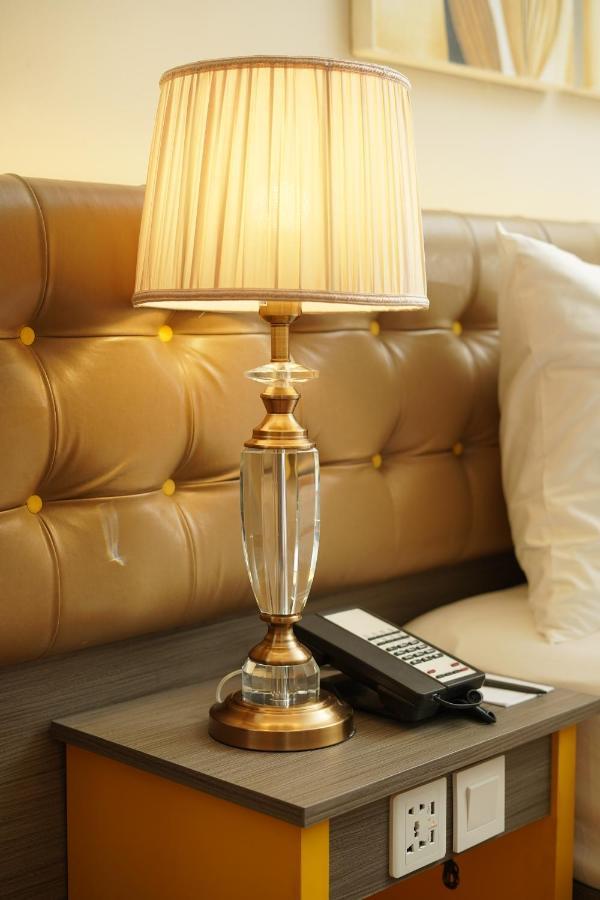 Ramada By Wyndham Yogyakarta Hotel Sleman  Ngoại thất bức ảnh